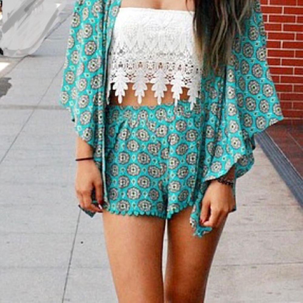 LF Mika & Gala Teal Medallion Print Flowy Shorts